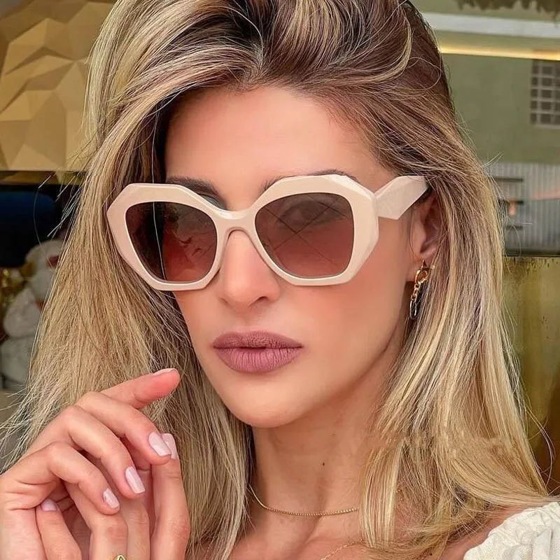 Zonnebril Vrouwen Veelhoek Roze Champagne Shades Vierkante Zonnebril Voor Vrouwelijke Diamond Eyewear FemininoZonnebrilZonnebrilZonnebril