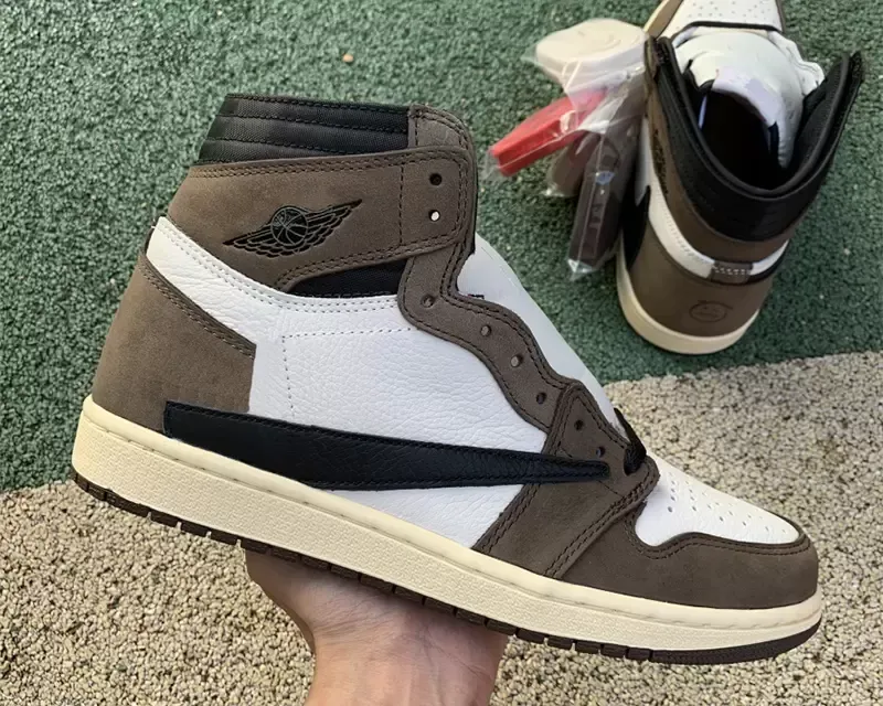 Sandals 2023 Basketball Shoes TS x Jumpman 1 High OG brown Leather Outdoor Sports Sneakers With Box