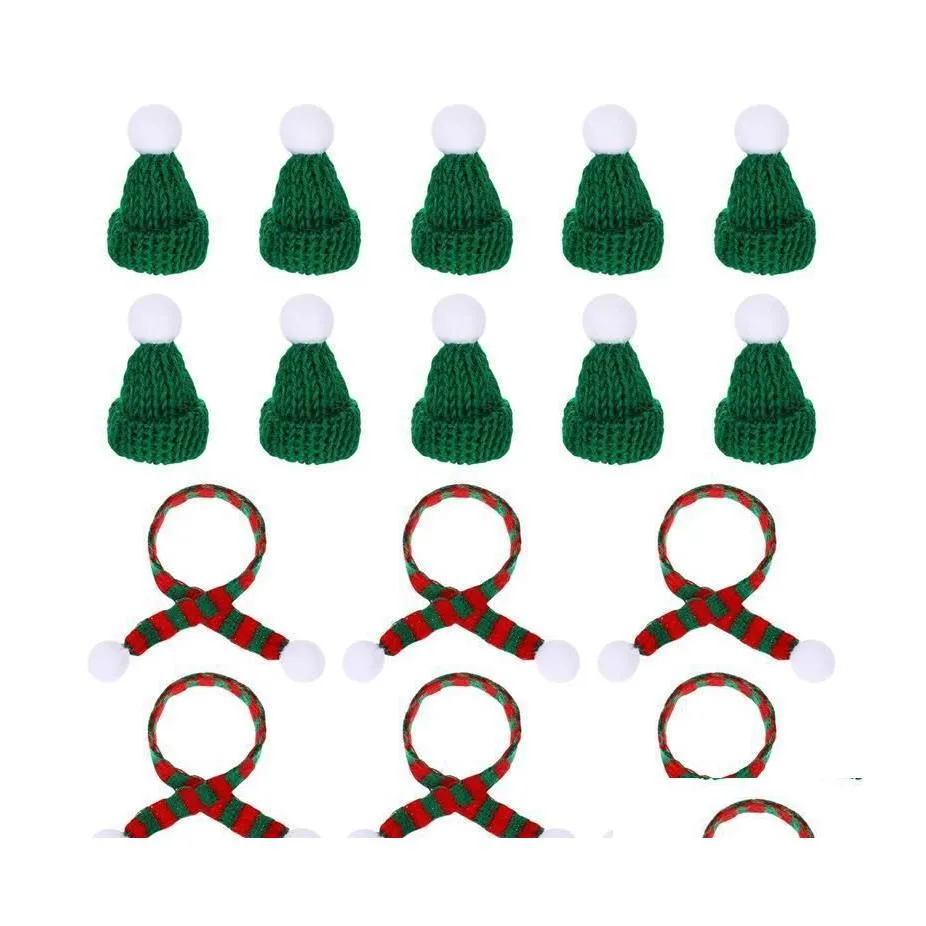 Décorations de Noël 20pcs Mini Santa Chapeaux Écharpe Bouteille de vin Décors Minuscules Foulards Craft Cap Petite Poupée Plante Décor 220914 Drop Deliv Dhiq2