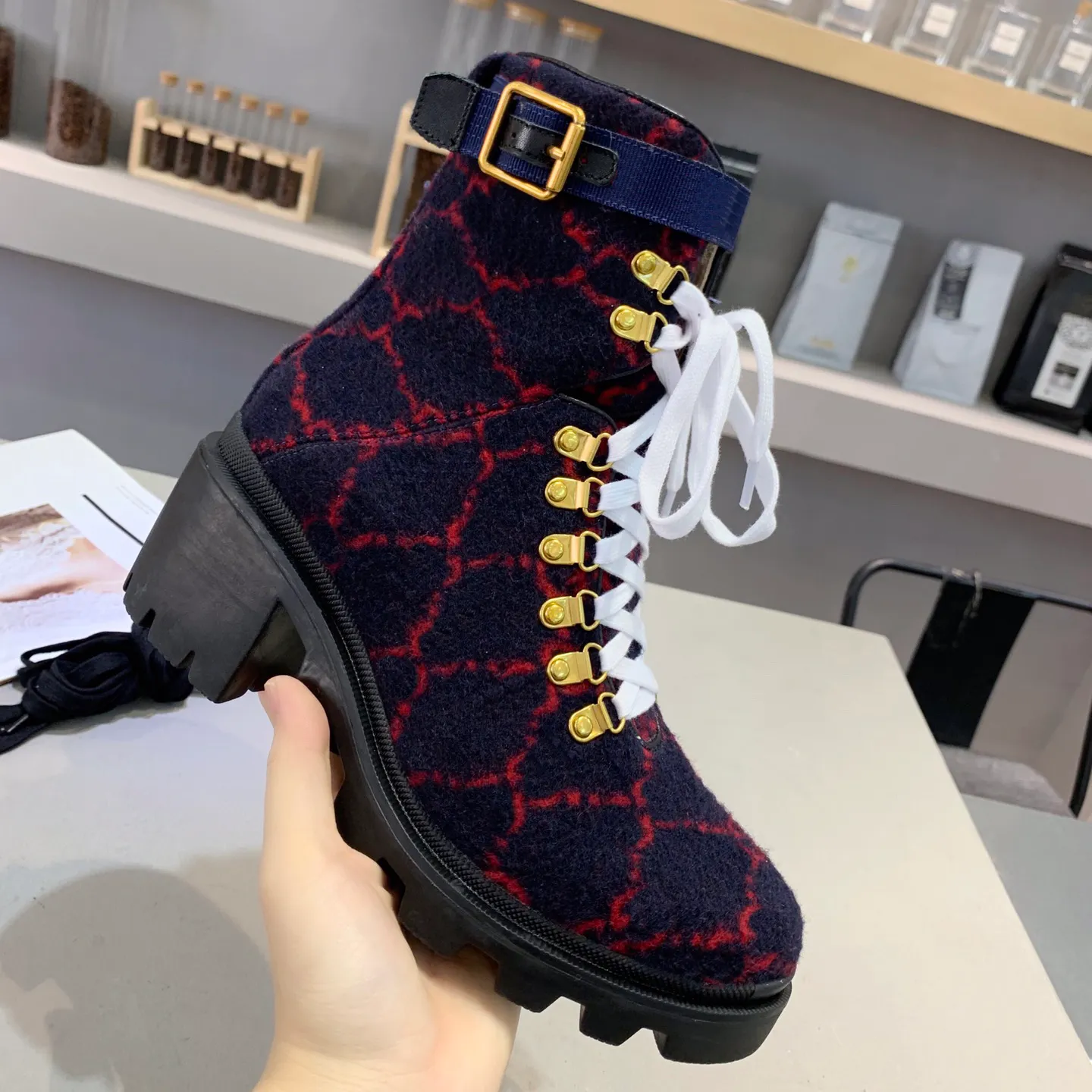 New Boots Martin Boots leather ankle boot with belt Metal buckle Diamond kitten heels loafers Print embroidery Jacquard Textile retro spring women soft size 35-42