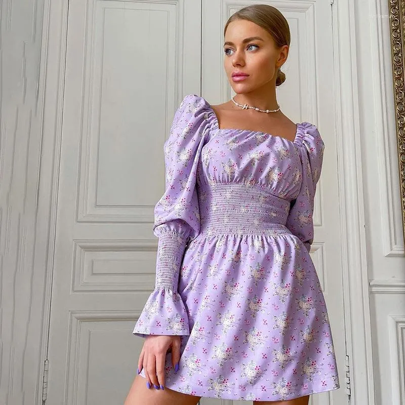 Casual jurken paarse bloemenpatroon verse Europese en Amerikaanse stijl dames bubbel mouw jurk temperament vierkante kraag rok y2k