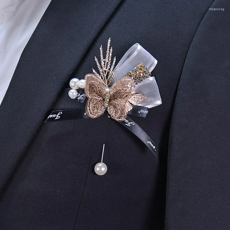 Decorative Flowers 1pcs Romantic Bride Hand Flower Corsage Groom Butterfly Pearl Boutonniere Prom Suit Brooch With Ribbon