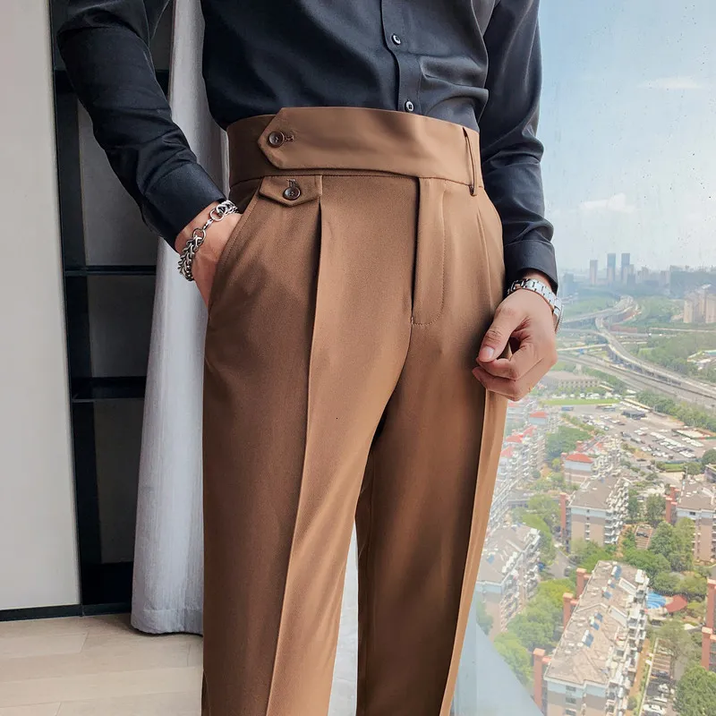 Męskie spodnie modne spodnie Man wysoki talia Khaki biały czarny biznes Business Casual Suit Spodnie Mankiety Koreańskie odzież Solidne pionowe dolne 230320