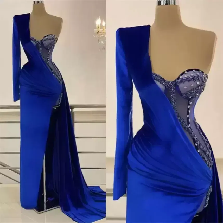 Royal Blue Belvet Mermaid Prom Dresses One Shoulder Side Split Beads Evening Dress Custom Made Appliques 주름 바닥 길이 유명 파티 가운 드레스