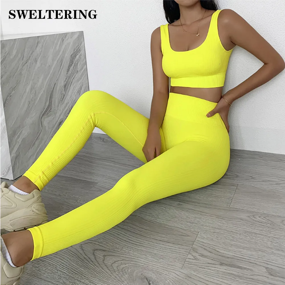 Yoga -outfits 2 stuks naadloze fitness dames yoga suit gym push up kleding training sportset gewatteerde sport beha hoge taille legging sportkleding 230317