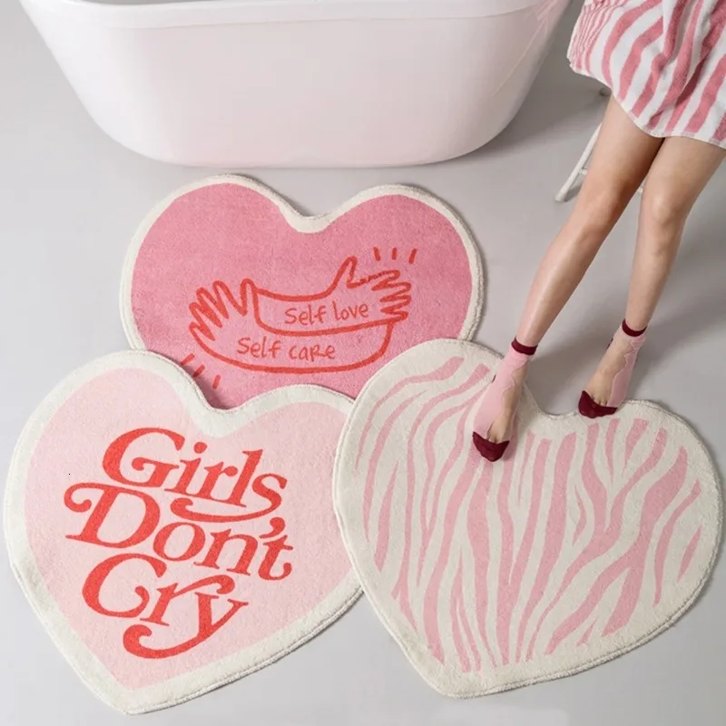 Festa em casa festivo rosa -formato de coração menina quarto de cabeceira tapetes de área de casamento decoração de banheiro decoração absorvente tapete 230320