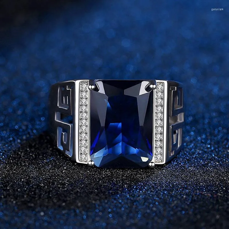 Wedding ringen klassieke zilvergeplateerde ring van heren Domineering vierkant gesneden blauw zirkoon band zakelijke vinger mannelijke mode sieraden