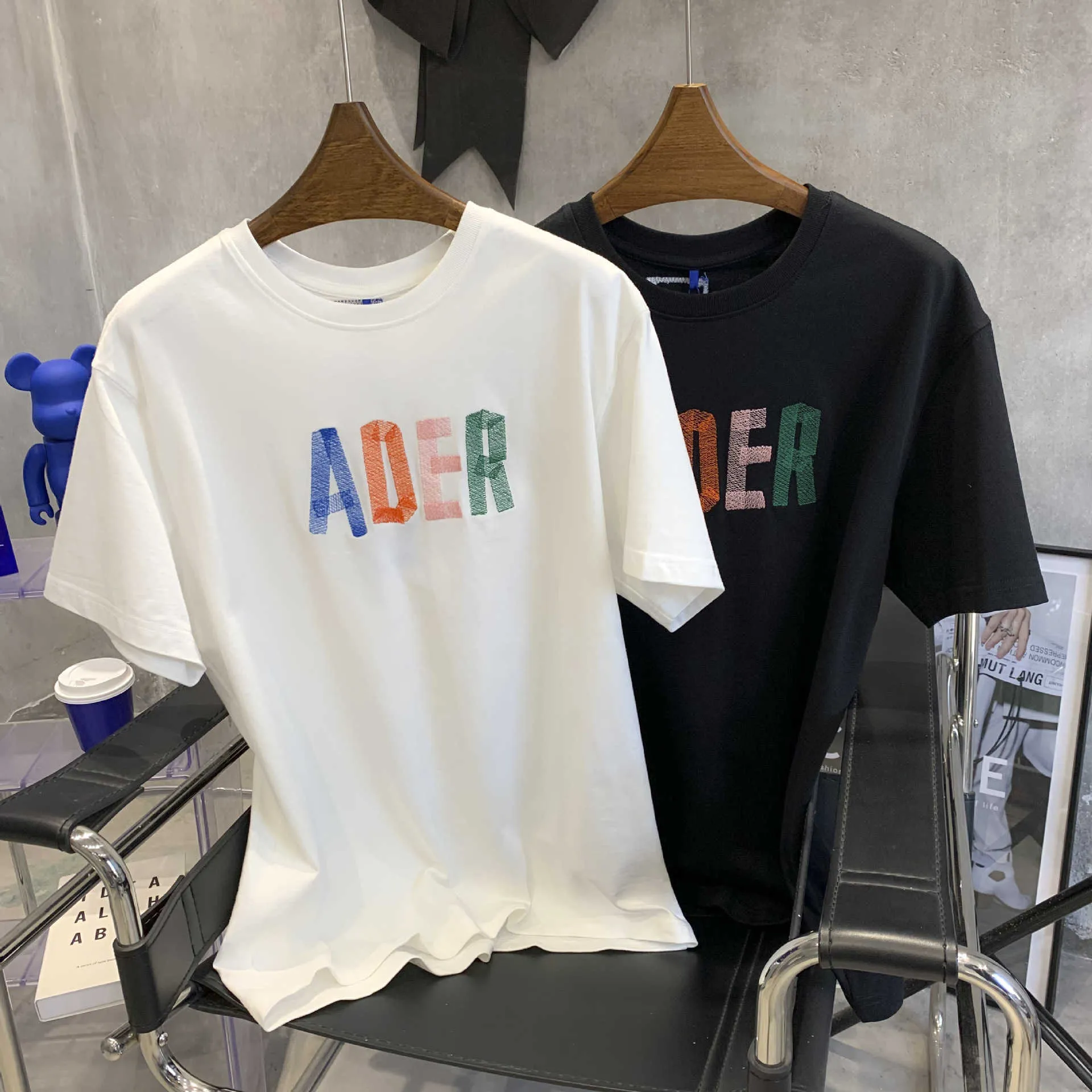 Erkek Tişörtleri Ader Moda Markası Klasik Büyük Stereo Renkli Mektup Nakış T-Shirt Unisex Çift Çok Yönlü Kısa Kol