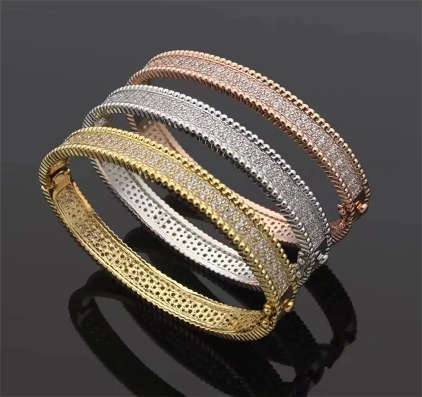 Bracciali in oro argento per donna Designer Fashion Diamond Bangle Braccialetti di lusso Braccialetti per ballo di fine anno Gioielli di moda Matrimonio Squisito regalo per la festa della mamma