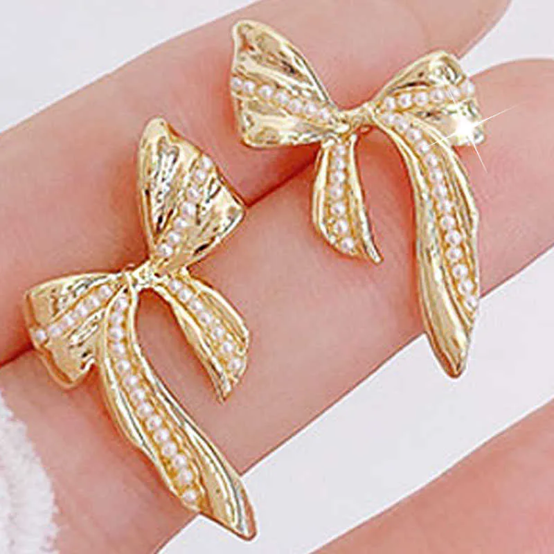 Charm Romantic 14k настоящие золотые ушные шпильки бабочка инкрустация жемчужного качества изящные украшения для женщин