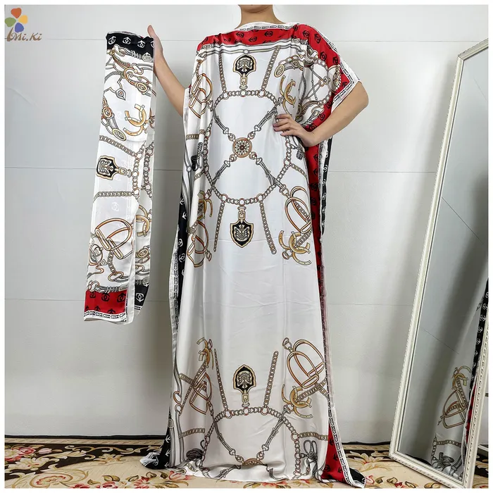 Ethnic Clothing Selling Fashion classic African clothing dashiki robe silk fabric women's 2-piece printed loose dress MS222 230321