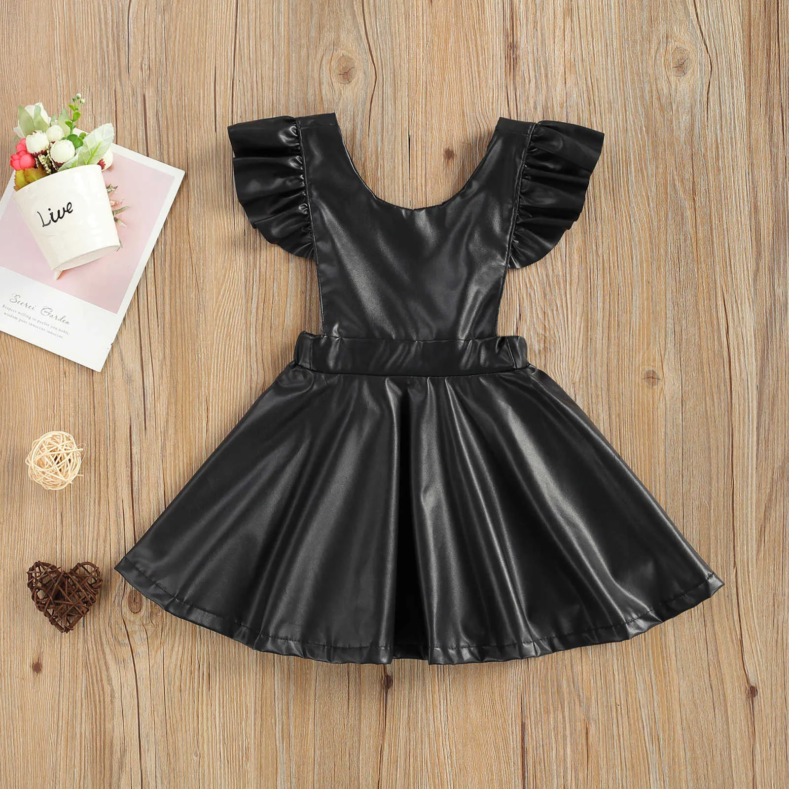 Vestidos de menina criança criança menina menina preto vestido geral tecido macio de couro faux manga de luva de luva traseira skirt confortável doce casual w0314