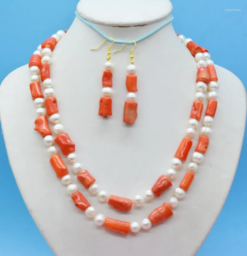 Brincos de colar Conjunto 2 fileiras de coral irregular de laranja natural. Pérola e brincos. Conjunto de jóias de casamento de noiva glamour. 20-24 "