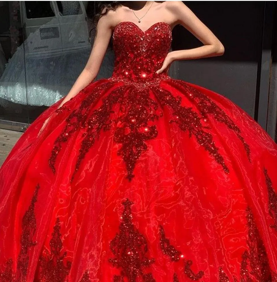 Red Organza Sweet 16 Quinceanera Dresses 2023 Sequined Applique Beaded Sweetheart Tulle Layered Ruffles Pageant Dress Mexican Girl Birthday Gowns BC15271 GJ0318