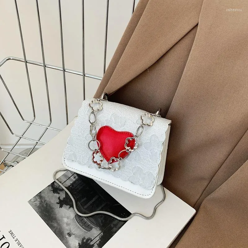 Portefeuilles vrouwen mini crossbody tassen love heart pu lederen schouder handtassen trend designer ketting hasp munt portemonnee enkele vierkante tas