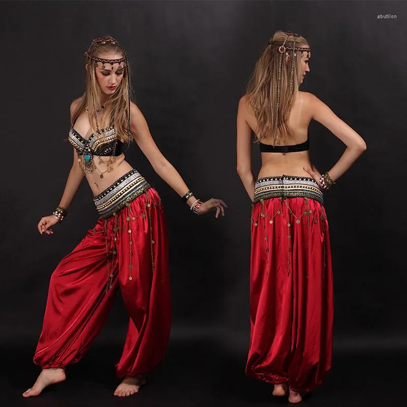 Nouveau style costumes de danse du ventre femmes 3 pièces soutien-gorge et  manches et jupes