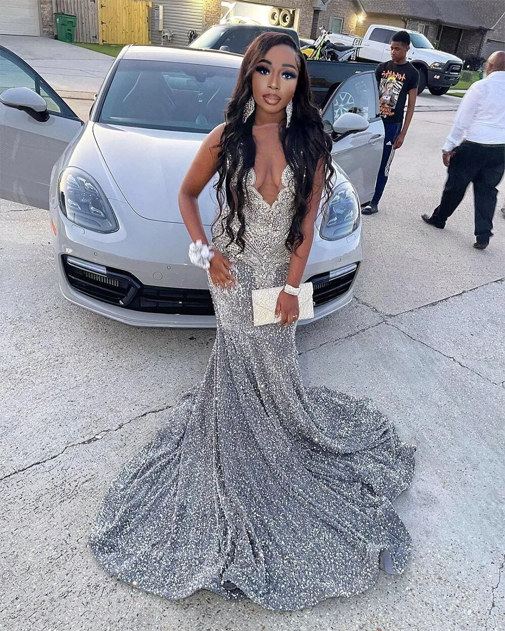 Sparkly Sexy Long Prom Dresses Jewel Neck Illusion Sier Crystals Diamond Sequined Lace Mermaid Black Girl Evening Formal Gowns Gray Vestidos De Feast