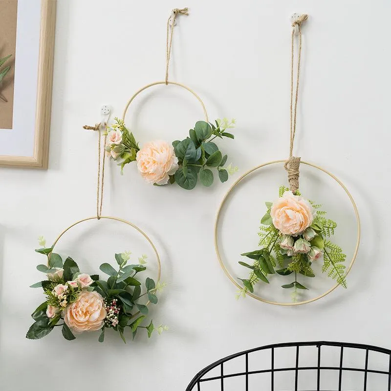 Dekorative Blumen Kränze Cilected Holz Wandbehang Dekoration Girlande Künstliche Rose Blume Hoop Kranz Für Hochzeit Hintergrund Blumen Wr