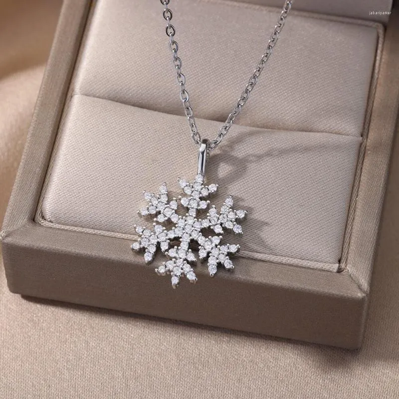 Pendentif Colliers Argent Plaqué Flocon De Neige Collier Pour Femmes En Acier Inoxydable Longue Chaîne De Mariage Esthétique Bijoux Cadeau De Noël