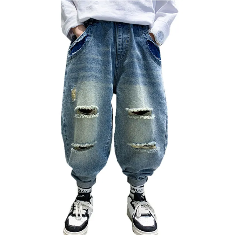 Jeans Loose Style Cool Boys Ripped Jeans With Hole Fashion Children Kids Denim Pants Teens Destroyed Jeans Trousers 5 7 9 11 13 14 230322