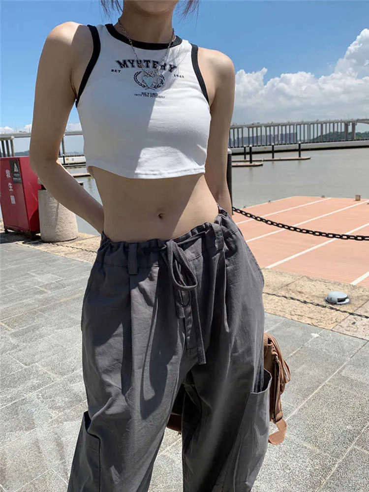 HOUZHOU Vintage Cargo Pants For Women Y2K Parachute Streetwear Baggy Loose  Trousers Women With Wide Leg And Hippie Fashion Sweatpants AA230321 From  Liancheng01, $17.96