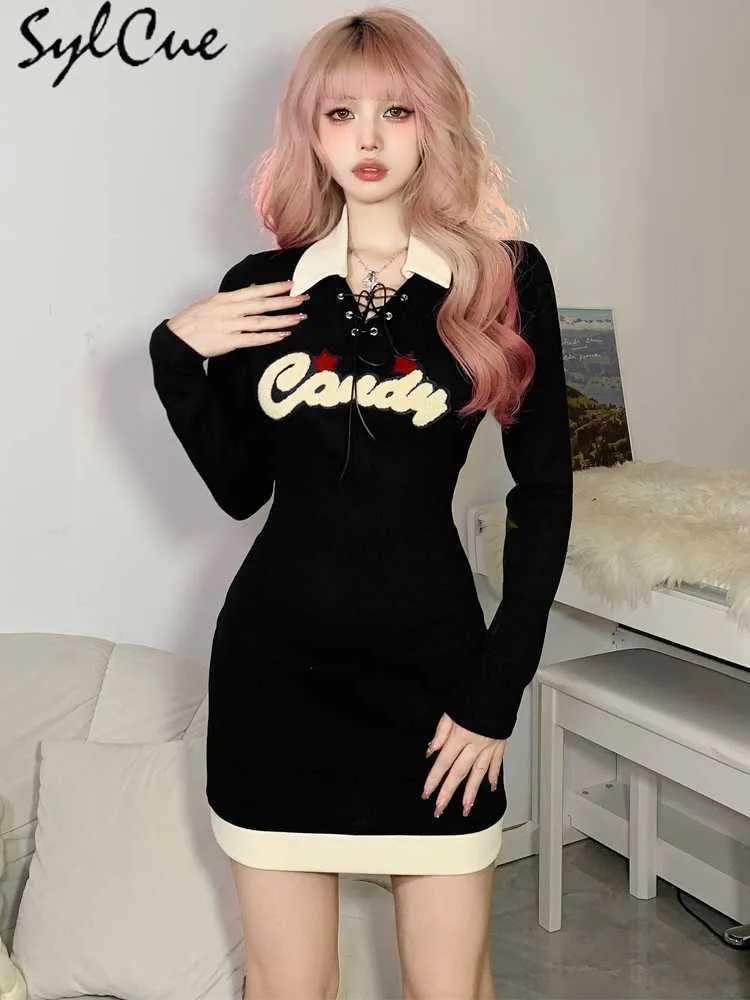 Sukienki imprezowe Candy Cartoon Art Print Sweet Casual Casual Black Seksowny dzianinowy trend osobowość Slim Slim Sukienka 230322