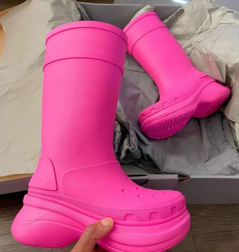 2023 1 Top designer CROSS regenlaarzen schoenen rubber ronde kop luxe waterdicht gezamenlijk maat 35 43 dames herenschoenen