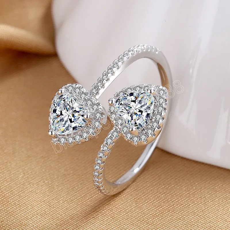 Temperamento Sweet Heart Anelli Lady Luxury Intarsiato AAA CZ Fashion Opening Rings Accessori dita da donna Regalo