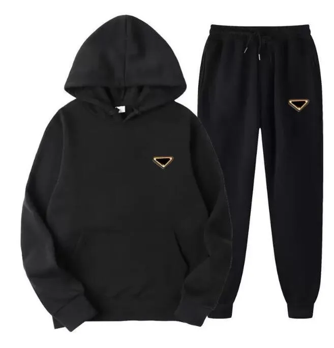 Fashion luxury Man Tracksuits Designer Women cotton Hoodie Sets Jumpers Tracksuit With Budge Embroidery Hoodies Pants Two Pieces Set S-3XL