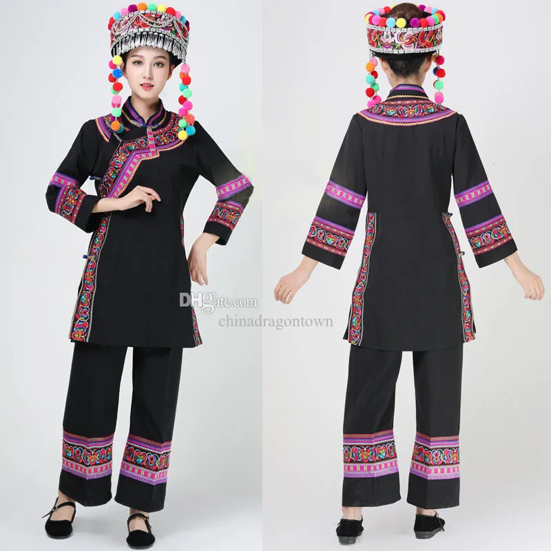 Scène de danse nationale porter une robe folklorique traditionnelle féminine Costume asiatique brodé vêtements Hmong costumes de Performance Miao classiques