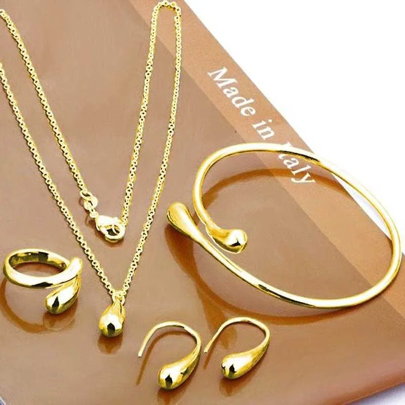 Hanger kettingen mode waterdruppel ketting 4pcset oorring ring armband set bruiloft sieraden kettingen voor vrouwen