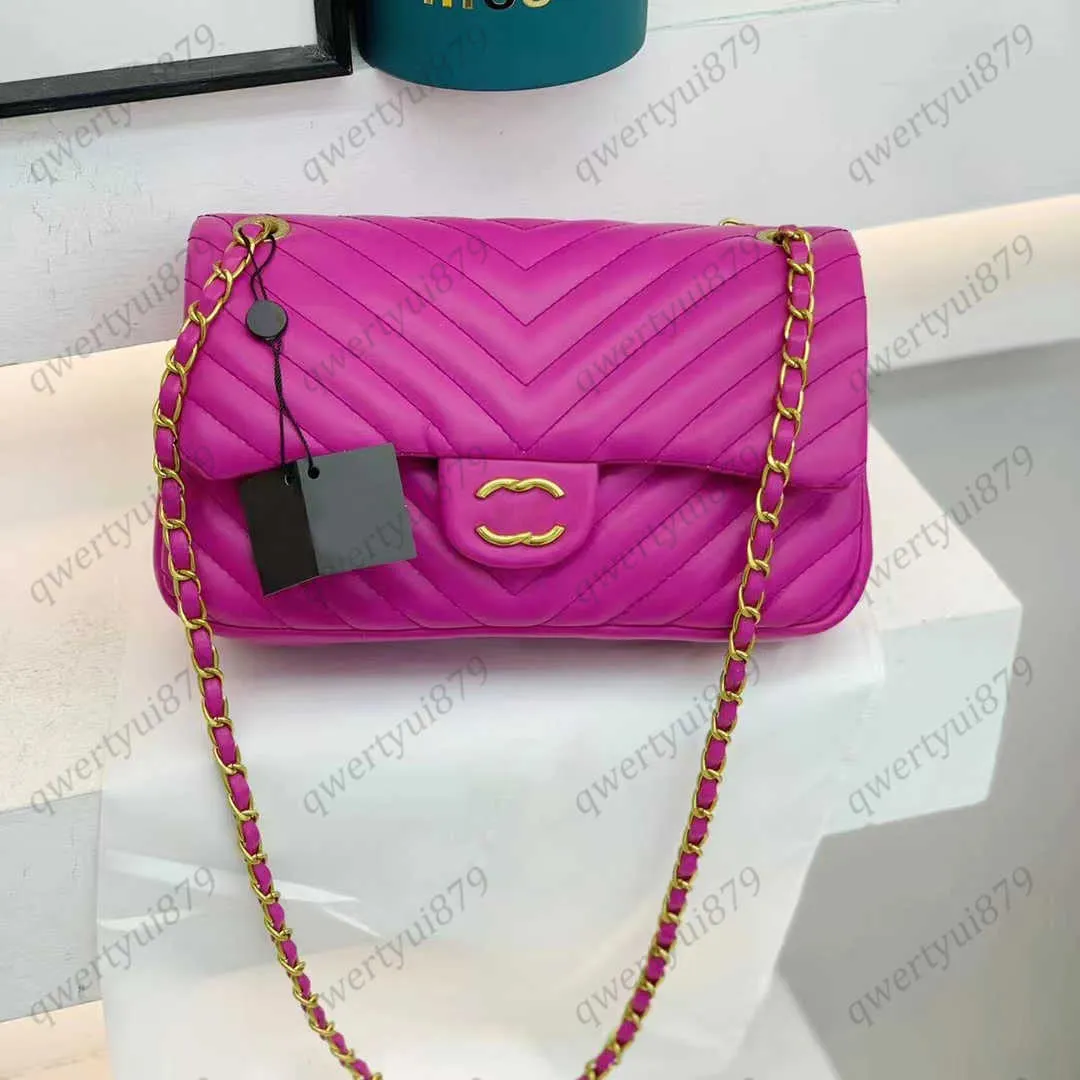 En Kaliteli 2023 Yeni Omuz Crossbody Çanta Kadın Moda V Nakış Hattı Çift Zincir Omuz Çantası Taşınabilir Çanta Koltukaltı Kılıfı Qwertyui879 010323H