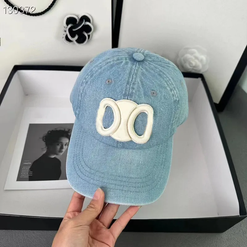 Desingers Letter Baseball Cappellini da donna Caps ricami Sun Cap Fashion Leisure Design Block Hat 12 Colori ricamato alla crema solare lavata