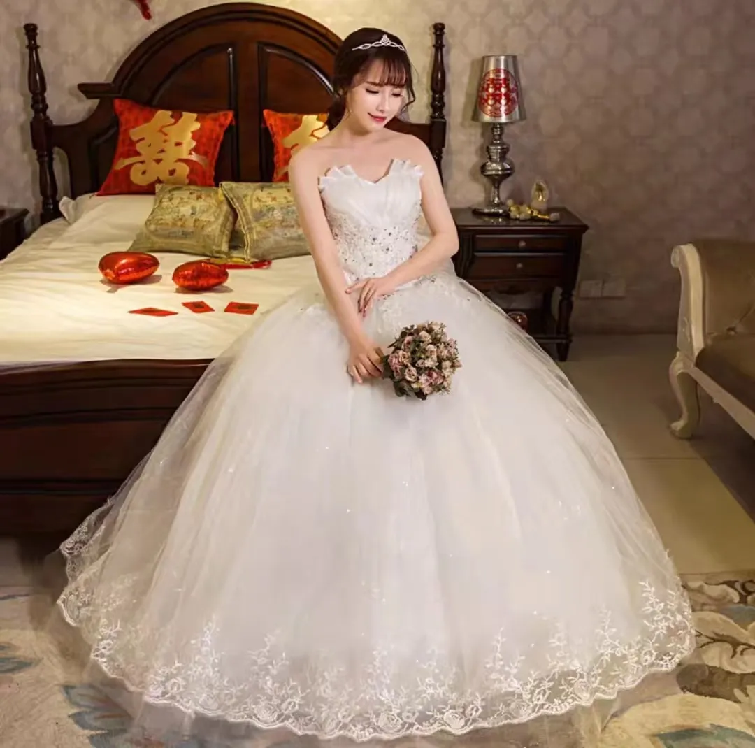 2023 super beautiful quality strapless bridal with handmade beads wedding ball gown with lace luxury and elegant