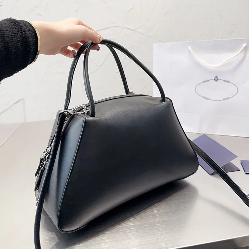 Luxury satchel bags hotsell