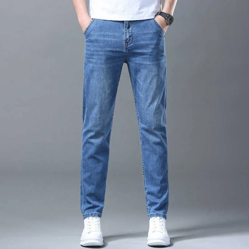 End High Men's Jeans Thin Youth Online Transmisión en vivo Elástico Slim Fit Pequeños pantalones rectos Hombres