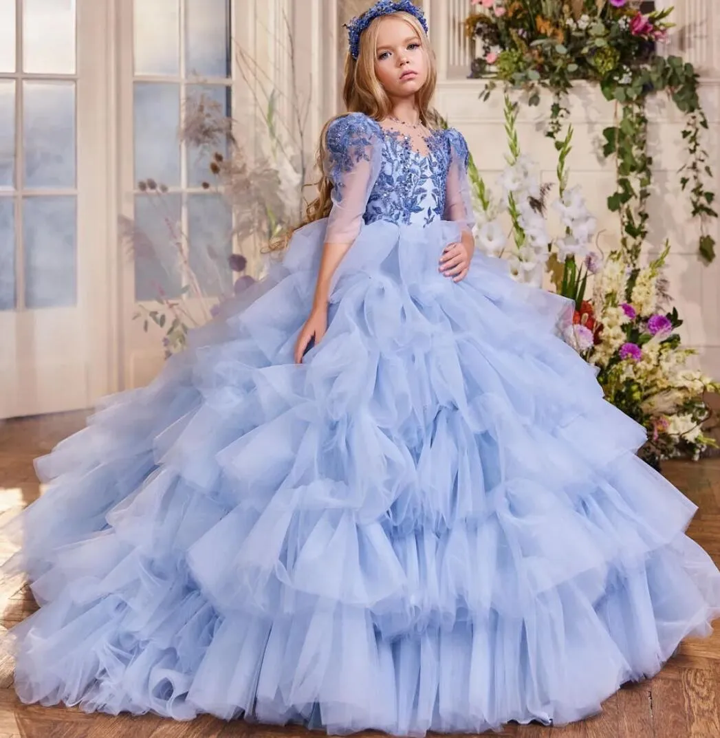 Tiere Flower Girls Dresses 2023 Baby Blue Ruffles Ball Ball Bead Kids Vontal Half Sleeve Princess Child Visice Fricate E0322