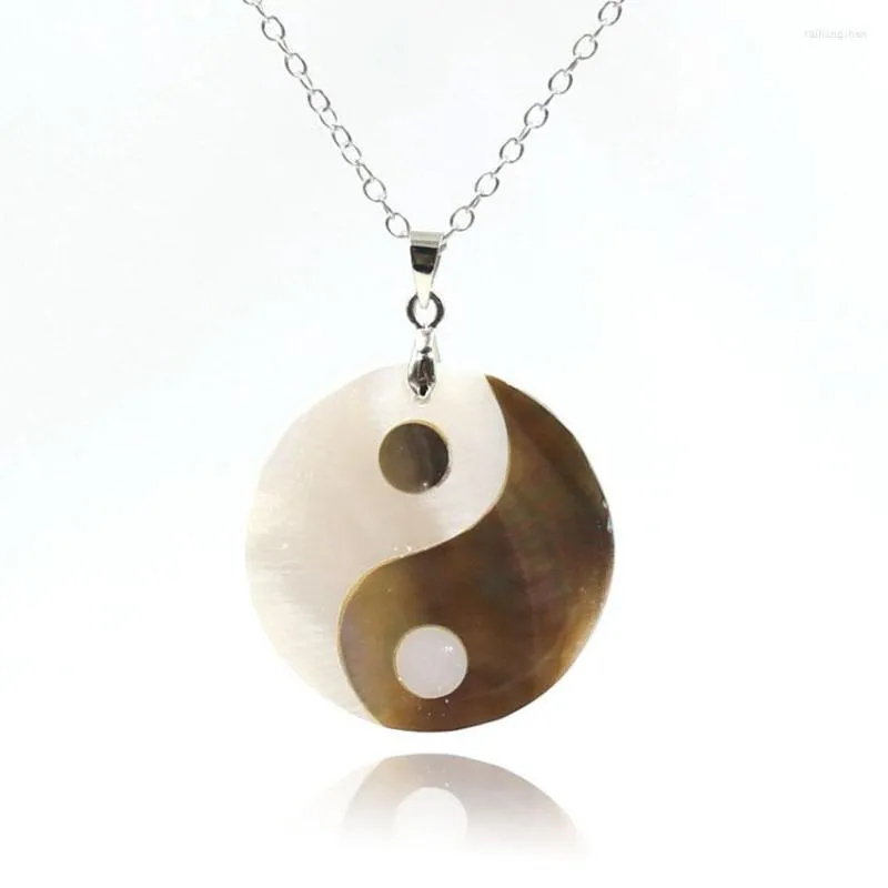 Pendant Necklaces 32/50mm Natural Black Shell White Chinese Style Taiji Bagua Round Reiki Healing Pendants Necklace For Women Men Jewelry