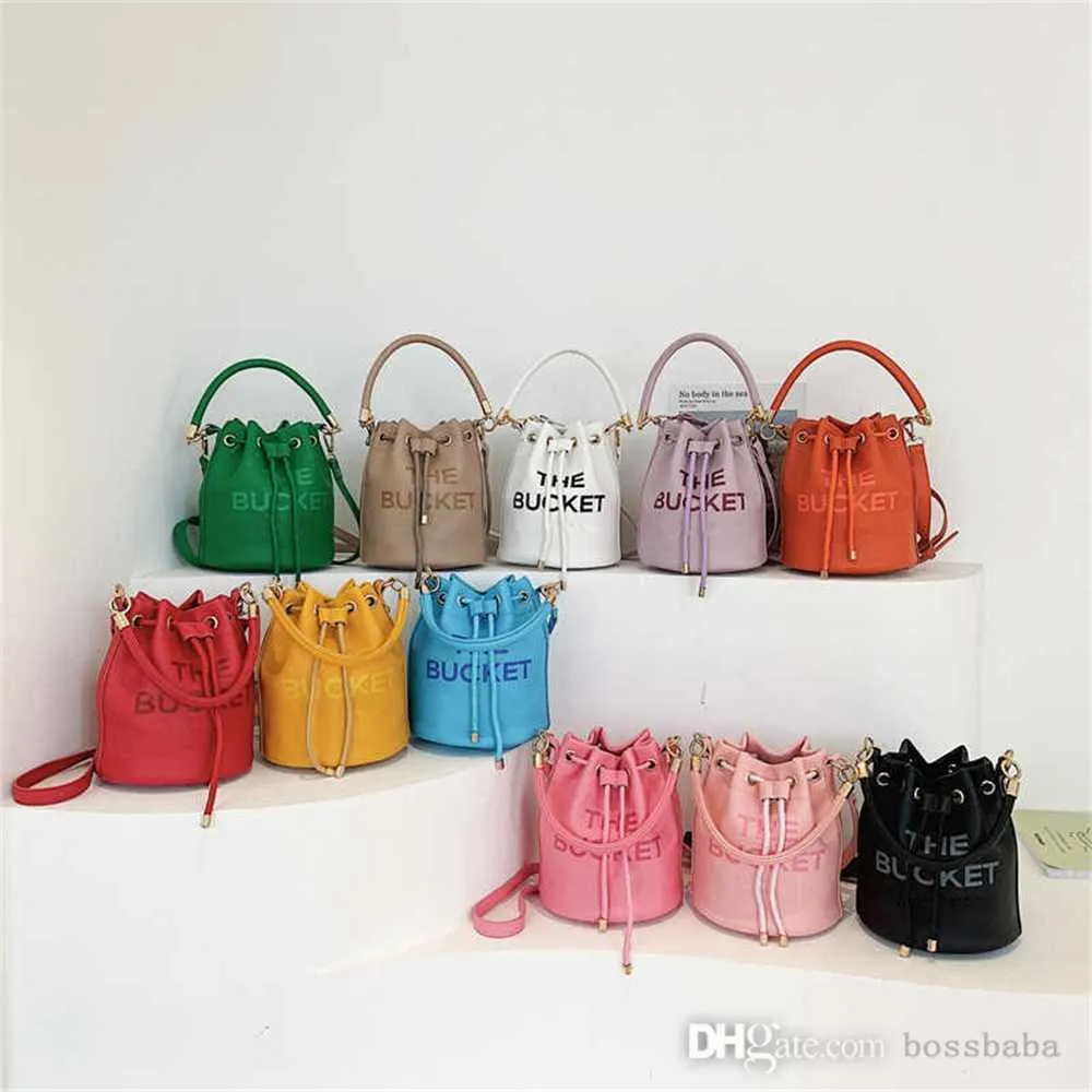 Einzelhandel The Bucket Bags Damenhandtaschen 2023 Neue Mode-Schultertasche Kleine Messager-Tasche 12 Farben