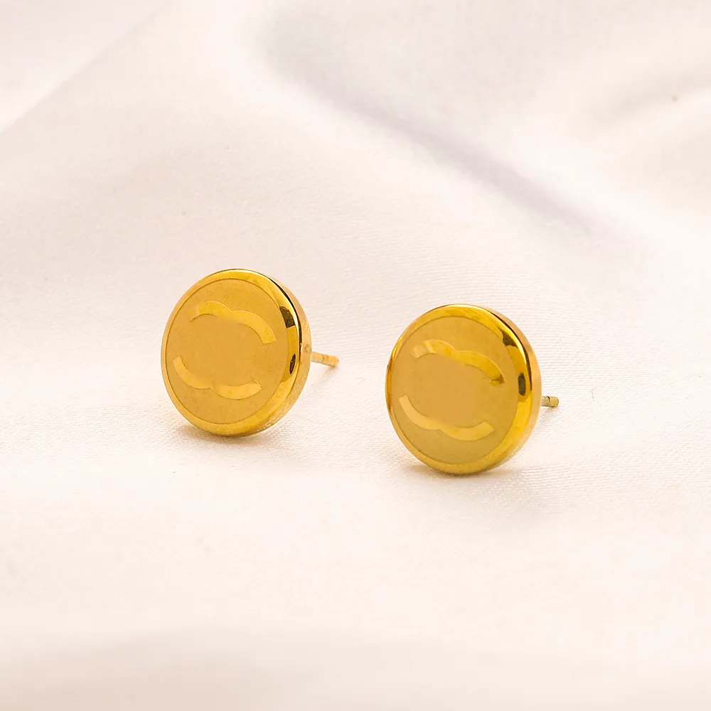 Moda Feminina Banhado a Ouro 18K Brincos de Ear Stud Marca Designers Geometria Letras Redondas Brinco de Aço Inoxidável Joias para Festa de Casamento