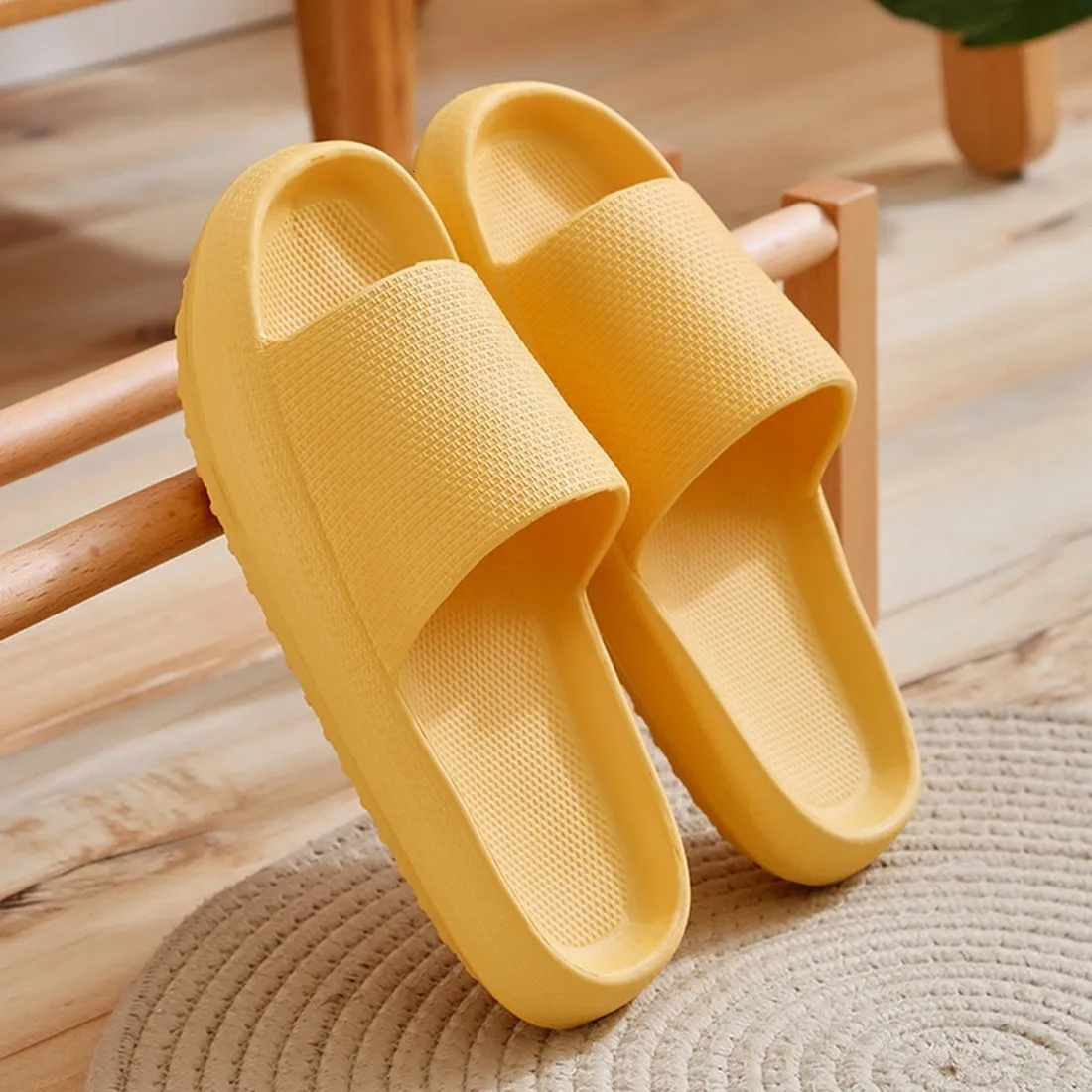 thick platform bathroom home slippers cloud slippers women soft sole eva indoor slides sandals 2022 summer non-slip flip flops