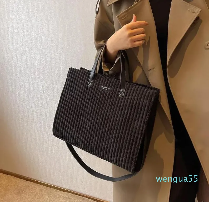 Tasarımcı Akşam Çantaları Moda Kadın Omuz Çantası Kış Kadife Bez Rahat Büyük Kapasiteli Crossbody Kadın Alışveriş Çanta Çanta 2023