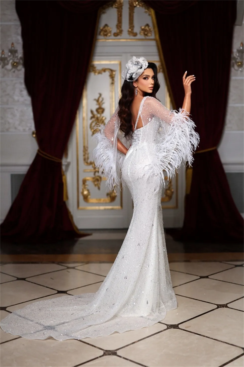 Gorgeous Mermaid Wedding Dresses Sweetheart Sequined Sleeves with Feathers Backless Lace Up Court Gown Custom Made Plus Size Bridal Gown Vestidos De Novia