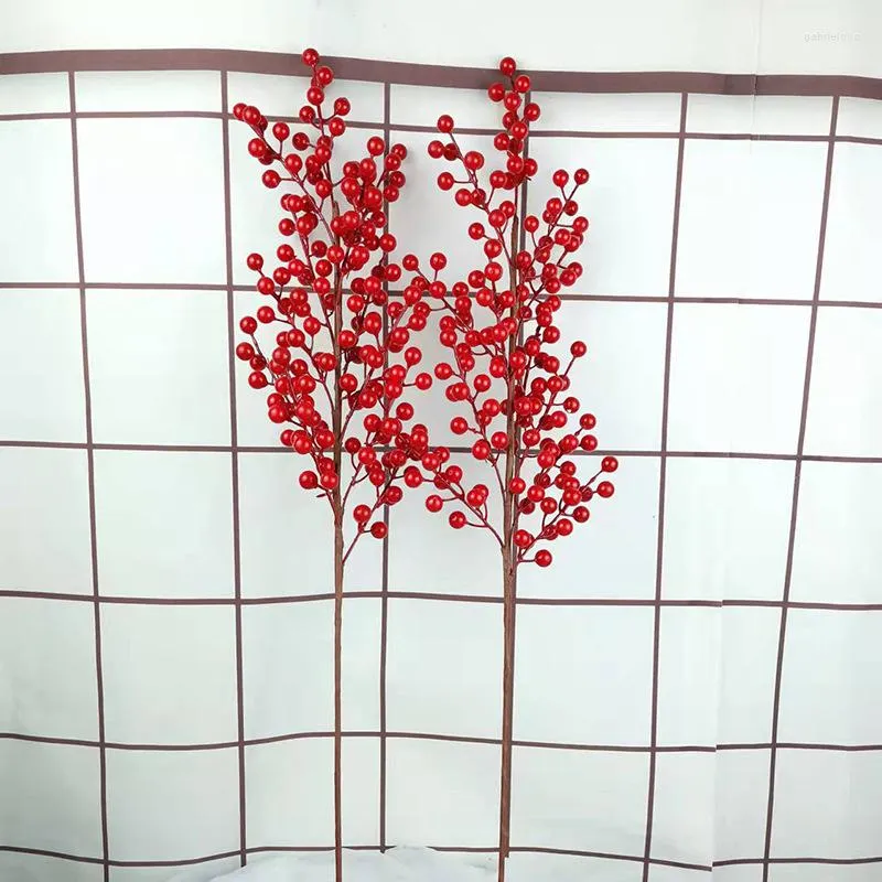 装飾的な花5PCS人工植物レッドベリーホームクリスマス装飾アクセサリー偽の植物屋外装飾クラフトサプライシミュレーション