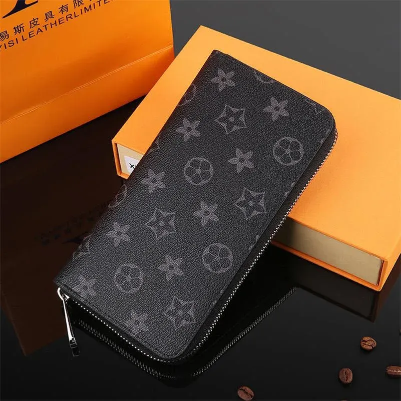 Chain Wallets for Men A Brief History and Evolution of the Trend