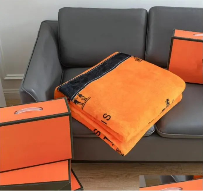 Coperte di lusso Coperta di design Morbida casa Ufficio Pisolino Aria condizionata Divano Decorazione Viaggio Auto Lancio Regalo aziendale di alta qualità