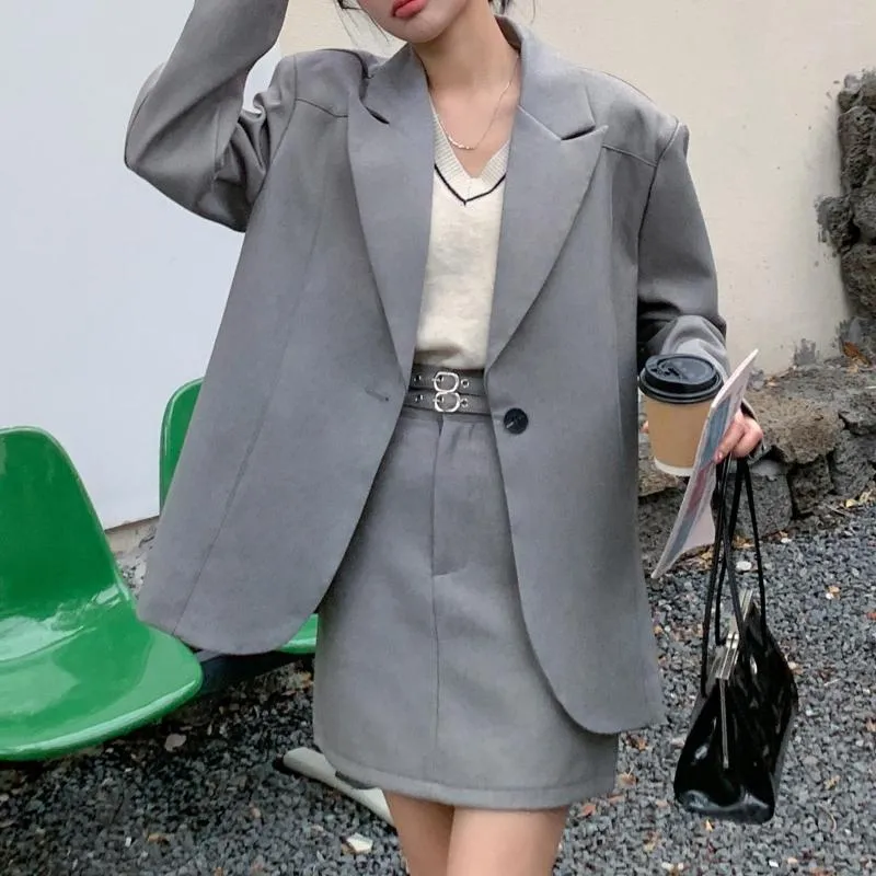 Deux pièces robe printemps automne femmes affaires costumes décontractés 2 pièces lâche Blazer veste manteau et Mini jupe ensemble costume femmes