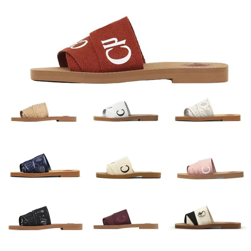 2023 Designer Sandals Woody Women Women Beach Sandálias Mulas planas lâminas de letreting de tecidos de tecidos de letreiros de verão
