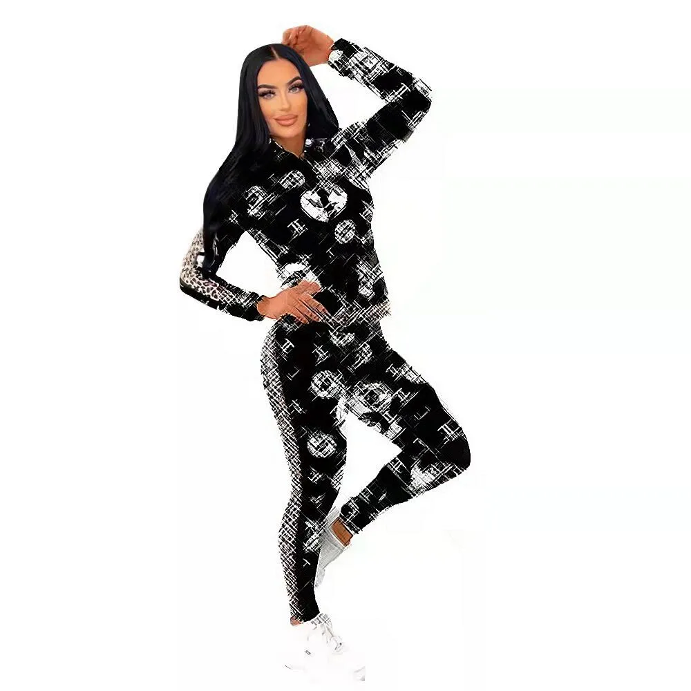 DD0014 Womens Fashionable Slim Fit Two Piece Zipper Set From