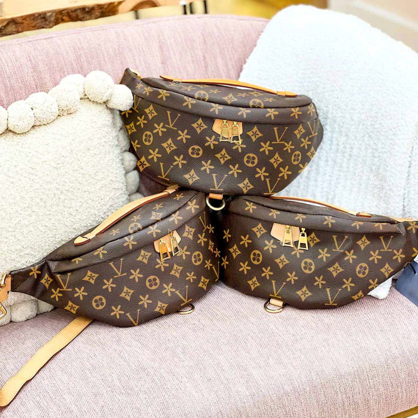 M43644 Bumbag Luxurys Designers 허리 가방 여성 남성 남성 패니 팩 벨트 bumbag bum Waistpacks 정품 가죽 숄더 토트 클러치 크로스 바디 핸드백 핸드 백